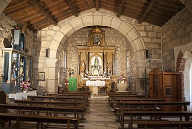 Interior de la Iglesia de Santa Colomba