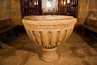 Interior de la Iglesia de Santa Marina