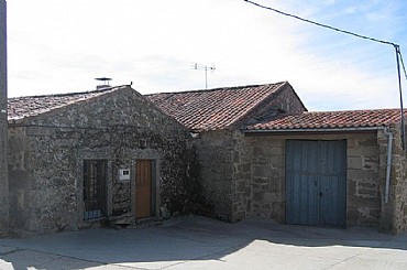 Tpicas casas sayaguesas de Villar del Buey