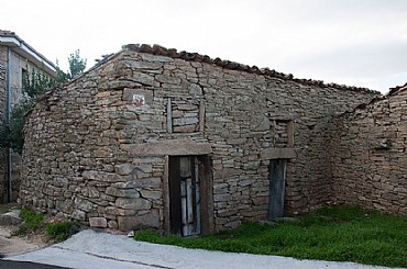 Tpicas casas sayaguesas en Fornillos de Fermoselle