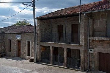 Tpicas casas sayaguesas en Fornillos de Fermoselle